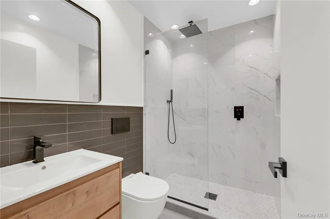 225 Hilltop Street, Carmel, NY, 3 Bedrooms Bedrooms, 10 Rooms Rooms,3 BathroomsBathrooms,Residential Lease,For Rent,Hilltop,0,993650 225 Hilltop Street, Carmel, NY, 3 Bedrooms Bedrooms, 10 Rooms Rooms,3 BathroomsBathrooms,Residential Lease,For Rent,Hilltop,0,993650