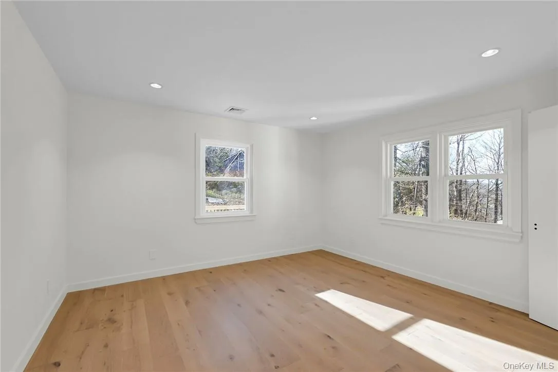 225 Hilltop Street, Carmel, NY, 3 Bedrooms Bedrooms, 10 Rooms Rooms,3 BathroomsBathrooms,Residential Lease,For Rent,Hilltop,0,993650 225 Hilltop Street, Carmel, NY, 3 Bedrooms Bedrooms, 10 Rooms Rooms,3 BathroomsBathrooms,Residential Lease,For Rent,Hilltop,0,993650