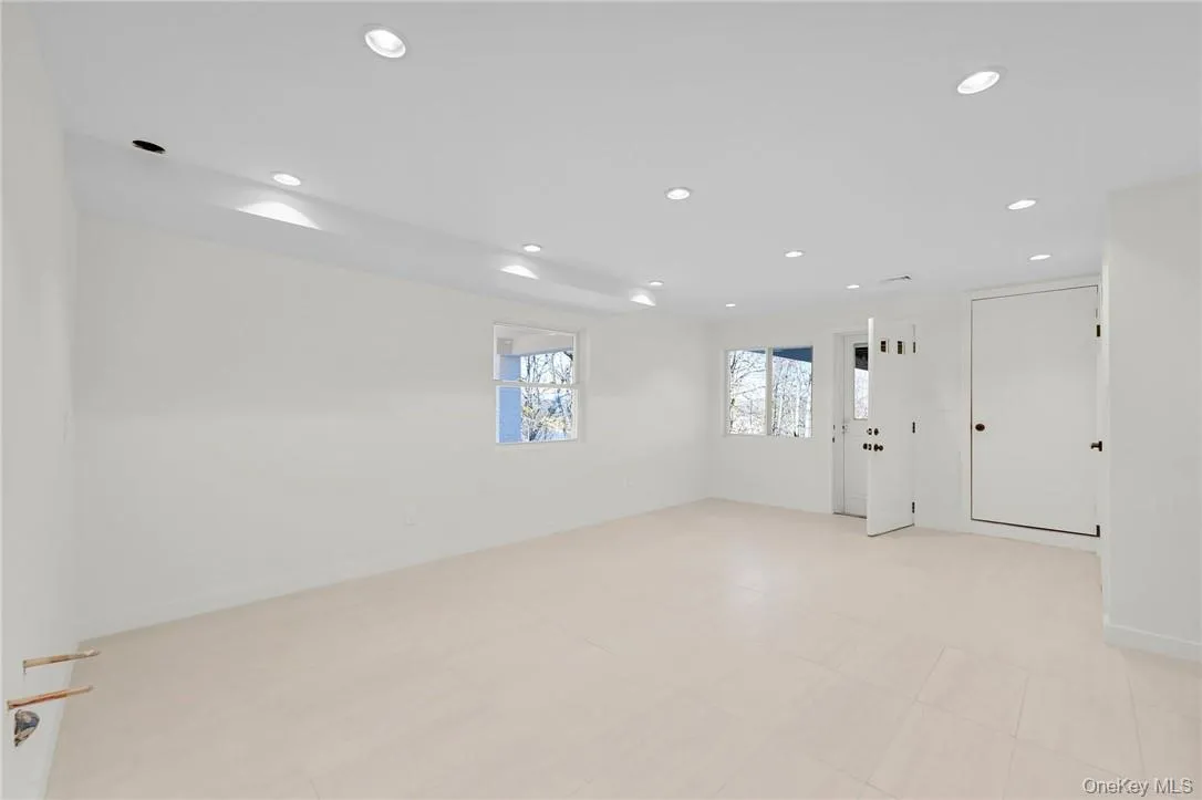 225 Hilltop Street, Carmel, NY, 3 Bedrooms Bedrooms, 10 Rooms Rooms,3 BathroomsBathrooms,Residential Lease,For Rent,Hilltop,0,993650 225 Hilltop Street, Carmel, NY, 3 Bedrooms Bedrooms, 10 Rooms Rooms,3 BathroomsBathrooms,Residential Lease,For Rent,Hilltop,0,993650