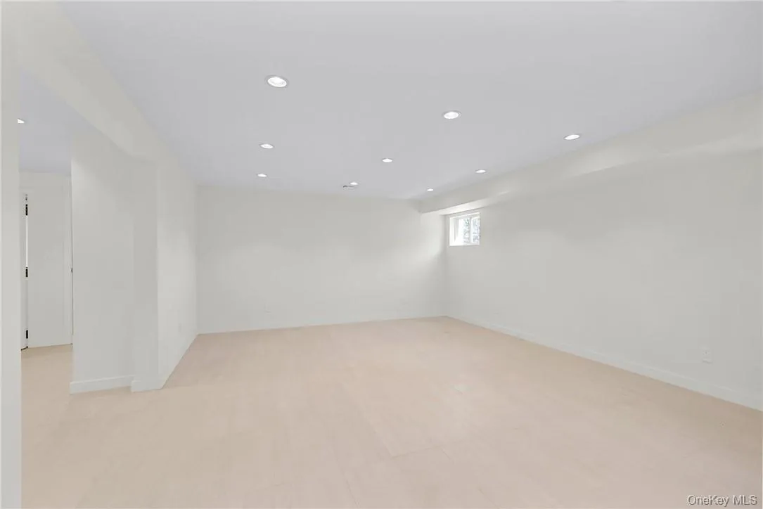 225 Hilltop Street, Carmel, NY, 3 Bedrooms Bedrooms, 10 Rooms Rooms,3 BathroomsBathrooms,Residential Lease,For Rent,Hilltop,0,993650 225 Hilltop Street, Carmel, NY, 3 Bedrooms Bedrooms, 10 Rooms Rooms,3 BathroomsBathrooms,Residential Lease,For Rent,Hilltop,0,993650