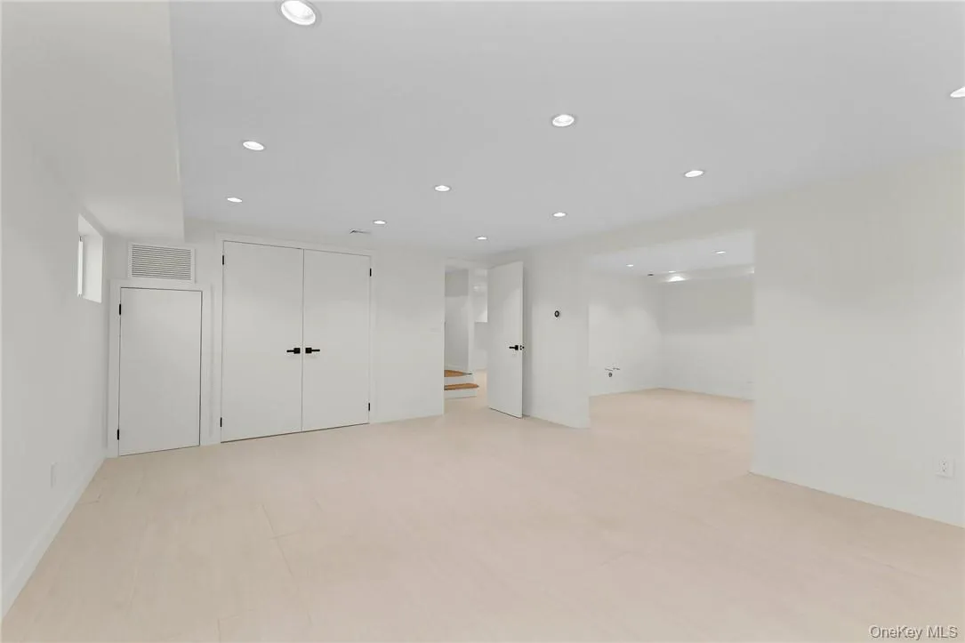 225 Hilltop Street, Carmel, NY, 3 Bedrooms Bedrooms, 10 Rooms Rooms,3 BathroomsBathrooms,Residential Lease,For Rent,Hilltop,0,993650 225 Hilltop Street, Carmel, NY, 3 Bedrooms Bedrooms, 10 Rooms Rooms,3 BathroomsBathrooms,Residential Lease,For Rent,Hilltop,0,993650