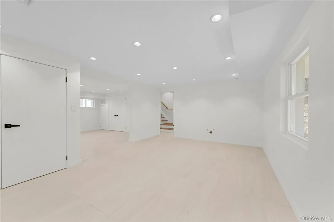 225 Hilltop Street, Carmel, NY, 3 Bedrooms Bedrooms, 10 Rooms Rooms,3 BathroomsBathrooms,Residential Lease,For Rent,Hilltop,0,993650 225 Hilltop Street, Carmel, NY, 3 Bedrooms Bedrooms, 10 Rooms Rooms,3 BathroomsBathrooms,Residential Lease,For Rent,Hilltop,0,993650