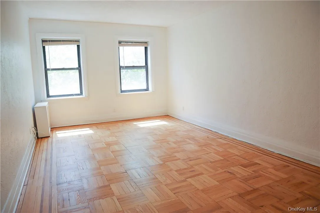 42 Barker Avenue, White Plains, NY, 1 Bedroom Bedrooms, 3 Rooms Rooms,1 BathroomBathrooms,Residential Lease,For Rent,Barker,0,993653 42 Barker Avenue, White Plains, NY, 1 Bedroom Bedrooms, 3 Rooms Rooms,1 BathroomBathrooms,Residential Lease,For Rent,Barker,0,993653