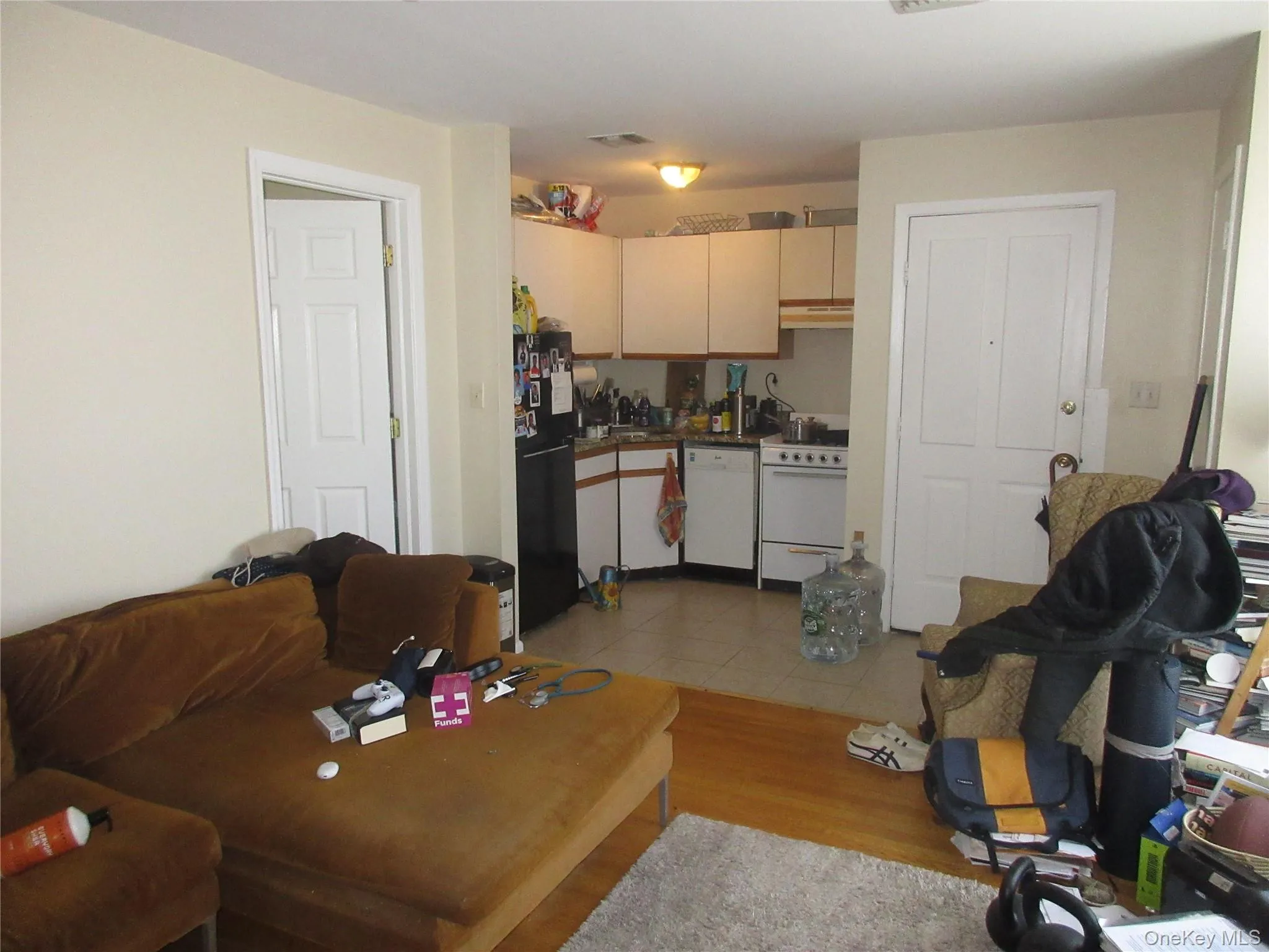 20 Bridge Street, Orangetown, NY, 1 Bedroom Bedrooms, 2 Rooms Rooms,1 BathroomBathrooms,Residential Lease,For Rent,Bridge,0,993669 20 Bridge Street, Orangetown, NY, 1 Bedroom Bedrooms, 2 Rooms Rooms,1 BathroomBathrooms,Residential Lease,For Rent,Bridge,0,993669