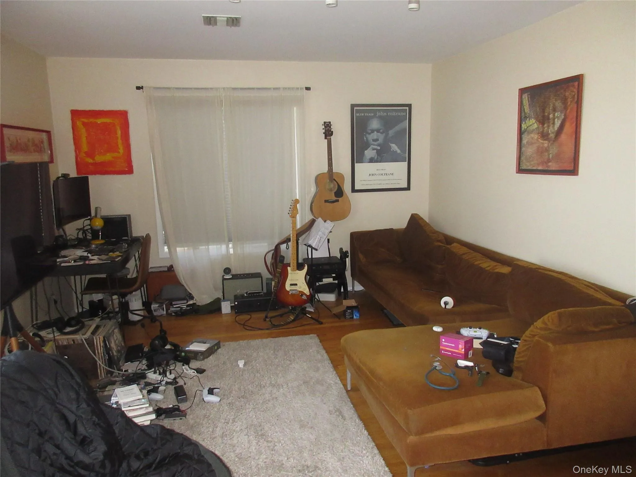 20 Bridge Street, Orangetown, NY, 1 Bedroom Bedrooms, 2 Rooms Rooms,1 BathroomBathrooms,Residential Lease,For Rent,Bridge,0,993669 20 Bridge Street, Orangetown, NY, 1 Bedroom Bedrooms, 2 Rooms Rooms,1 BathroomBathrooms,Residential Lease,For Rent,Bridge,0,993669