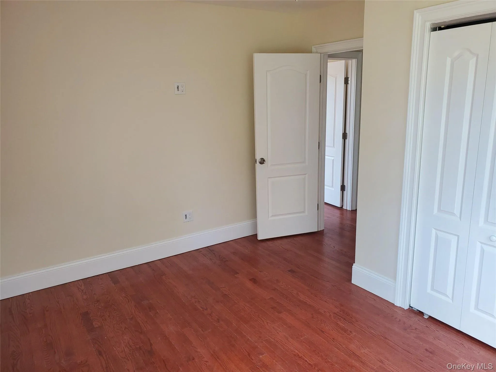 529 Maple Avenue, Hempstead, NY, 3 Bedrooms Bedrooms, 6 Rooms Rooms,2 BathroomsBathrooms,Residential Lease,For Rent,Maple,0,993681 529 Maple Avenue, Hempstead, NY, 3 Bedrooms Bedrooms, 6 Rooms Rooms,2 BathroomsBathrooms,Residential Lease,For Rent,Maple,0,993681