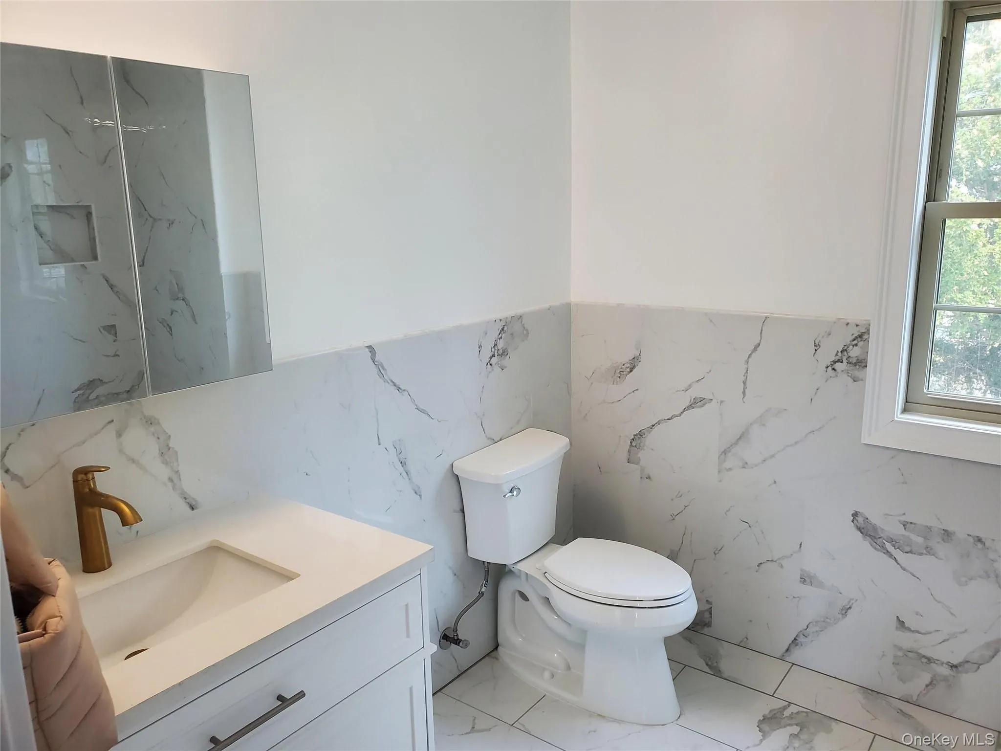 529 Maple Avenue, Hempstead, NY, 3 Bedrooms Bedrooms, 6 Rooms Rooms,2 BathroomsBathrooms,Residential Lease,For Rent,Maple,0,993681 529 Maple Avenue, Hempstead, NY, 3 Bedrooms Bedrooms, 6 Rooms Rooms,2 BathroomsBathrooms,Residential Lease,For Rent,Maple,0,993681