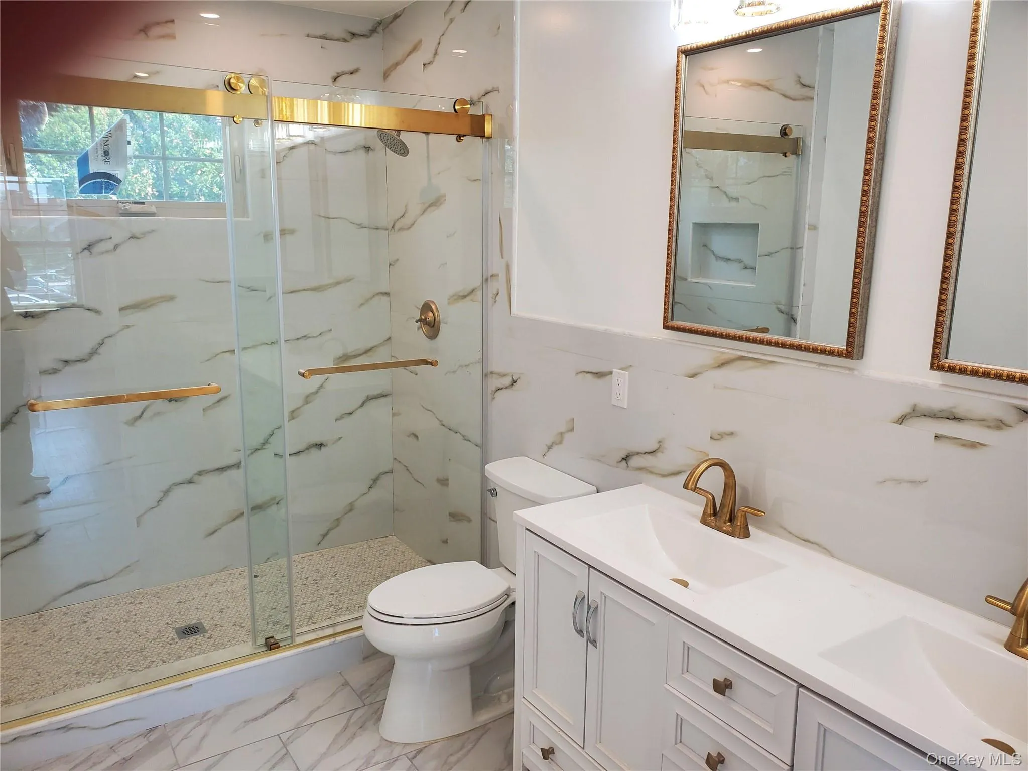 529 Maple Avenue, Hempstead, NY, 3 Bedrooms Bedrooms, 6 Rooms Rooms,2 BathroomsBathrooms,Residential Lease,For Rent,Maple,0,993681 529 Maple Avenue, Hempstead, NY, 3 Bedrooms Bedrooms, 6 Rooms Rooms,2 BathroomsBathrooms,Residential Lease,For Rent,Maple,0,993681