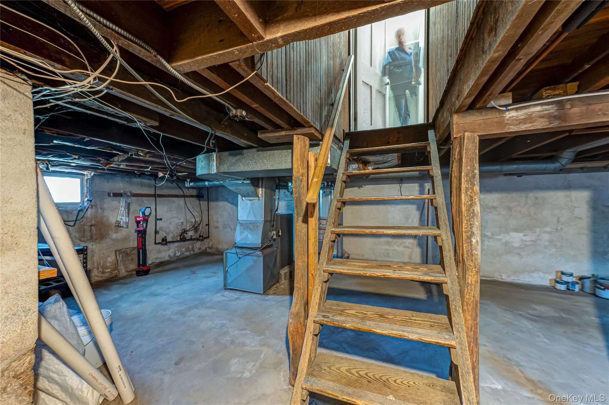 40 Bayside Avenue, Oyster Bay, NY, 2 Bedrooms Bedrooms, 5 Rooms Rooms,1 BathroomBathrooms,Residential Lease,For Rent,Bayside,0,993693 40 Bayside Avenue, Oyster Bay, NY, 2 Bedrooms Bedrooms, 5 Rooms Rooms,1 BathroomBathrooms,Residential Lease,For Rent,Bayside,0,993693