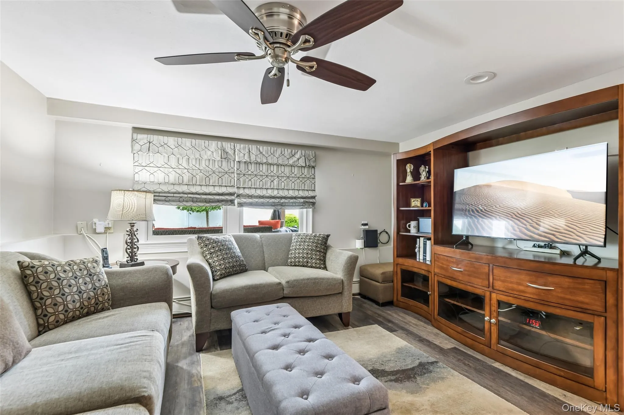 23 Middle Drive, Huntington, NY, 4 Bedrooms Bedrooms, 10 Rooms Rooms,3 BathroomsBathrooms,Residential,For Rent,Middle,0,993702 23 Middle Drive, Huntington, NY, 4 Bedrooms Bedrooms, 10 Rooms Rooms,3 BathroomsBathrooms,Residential,For Rent,Middle,0,993702