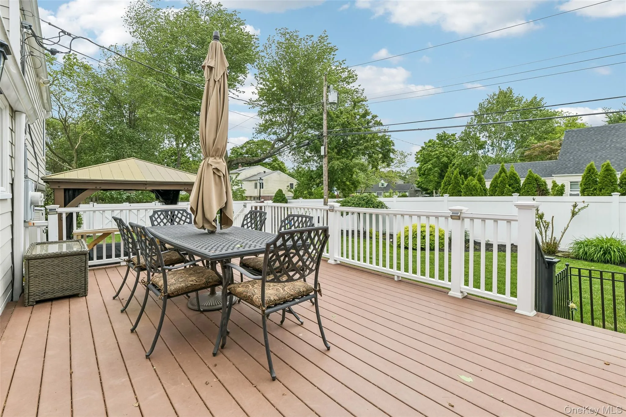 23 Middle Drive, Huntington, NY, 4 Bedrooms Bedrooms, 10 Rooms Rooms,3 BathroomsBathrooms,Residential,For Rent,Middle,0,993702 23 Middle Drive, Huntington, NY, 4 Bedrooms Bedrooms, 10 Rooms Rooms,3 BathroomsBathrooms,Residential,For Rent,Middle,0,993702