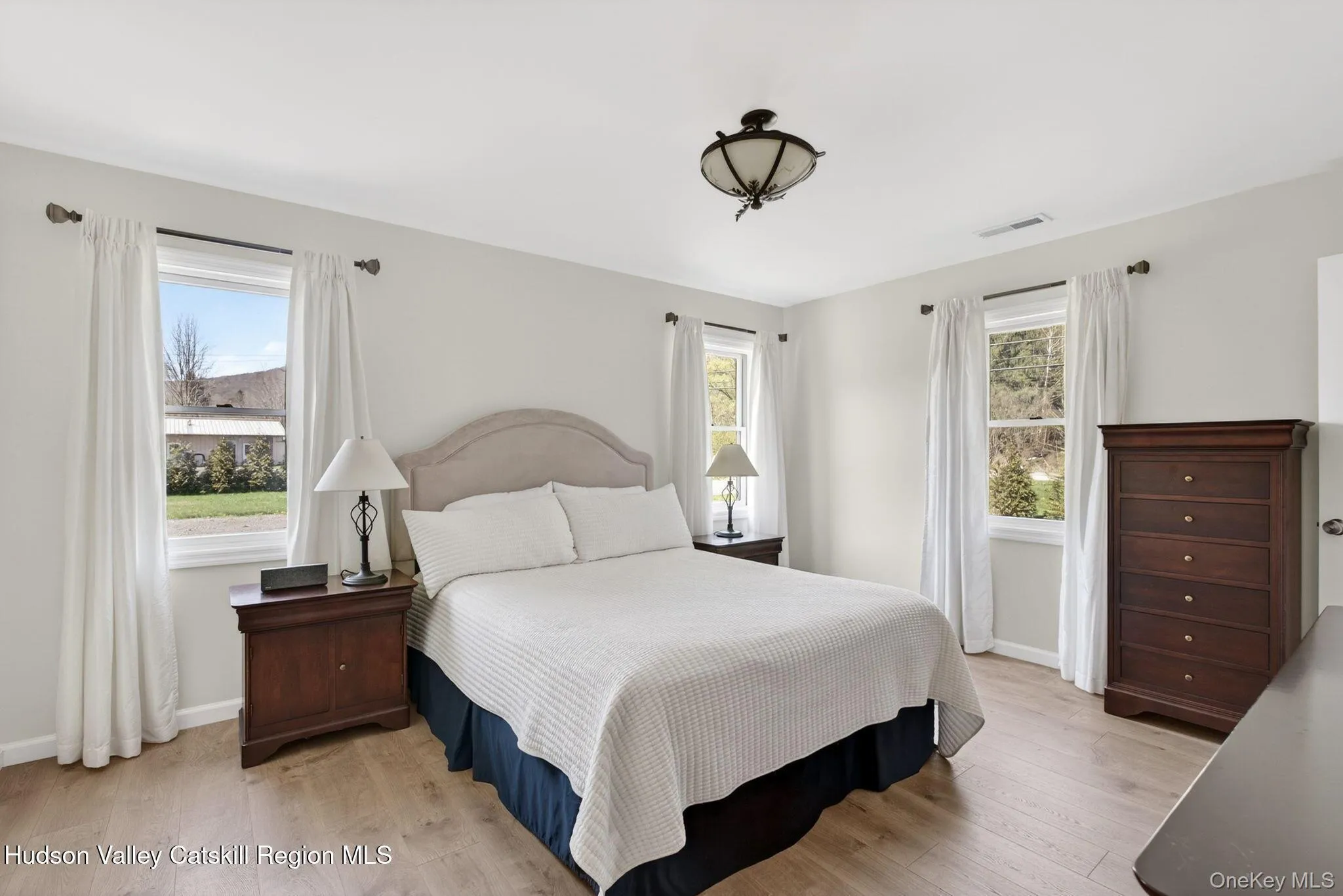 8643 New York Route 28, Shandaken, NY, 7 Bedrooms Bedrooms, 23 Rooms Rooms,5 BathroomsBathrooms,Residential,For Rent,New York Route 28,0,993710 8643 New York Route 28, Shandaken, NY, 7 Bedrooms Bedrooms, 23 Rooms Rooms,5 BathroomsBathrooms,Residential,For Rent,New York Route 28,0,993710