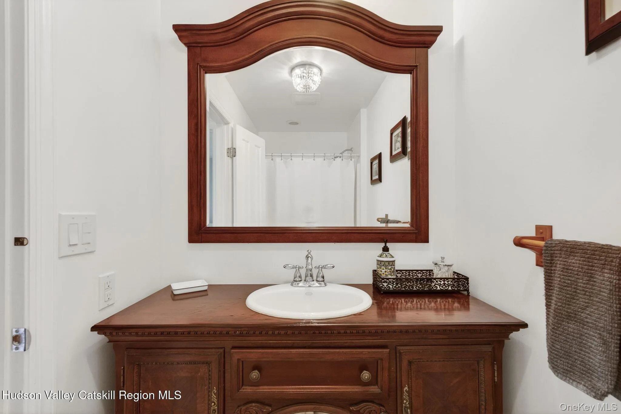 8643 New York Route 28, Shandaken, NY, 7 Bedrooms Bedrooms, 23 Rooms Rooms,5 BathroomsBathrooms,Residential,For Rent,New York Route 28,0,993710 8643 New York Route 28, Shandaken, NY, 7 Bedrooms Bedrooms, 23 Rooms Rooms,5 BathroomsBathrooms,Residential,For Rent,New York Route 28,0,993710