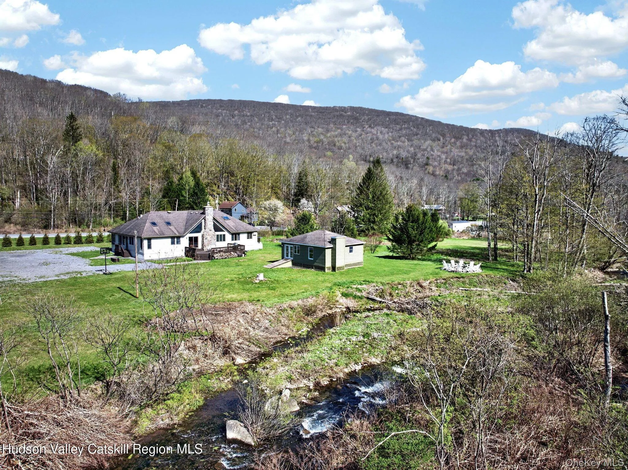 8643 New York Route 28, Shandaken, NY, 7 Bedrooms Bedrooms, 23 Rooms Rooms,5 BathroomsBathrooms,Residential,For Rent,New York Route 28,0,993710 8643 New York Route 28, Shandaken, NY, 7 Bedrooms Bedrooms, 23 Rooms Rooms,5 BathroomsBathrooms,Residential,For Rent,New York Route 28,0,993710