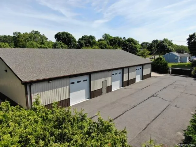 50 Columbia Street, Brookhaven, NY, ,Commercial Lease,For Rent,Columbia,0,993716 50 Columbia Street, Brookhaven, NY, ,Commercial Lease,For Rent,Columbia,0,993716
