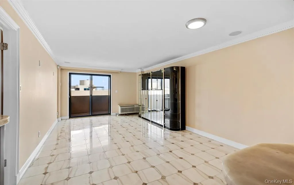 360 Shore Road, Long Beach, NY, 1 Bedroom Bedrooms, 3 Rooms Rooms,1 BathroomBathrooms,Residential Lease,For Rent,Shore,0,993725 360 Shore Road, Long Beach, NY, 1 Bedroom Bedrooms, 3 Rooms Rooms,1 BathroomBathrooms,Residential Lease,For Rent,Shore,0,993725