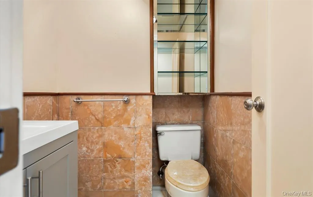 360 Shore Road, Long Beach, NY, 1 Bedroom Bedrooms, 3 Rooms Rooms,1 BathroomBathrooms,Residential Lease,For Rent,Shore,0,993725 360 Shore Road, Long Beach, NY, 1 Bedroom Bedrooms, 3 Rooms Rooms,1 BathroomBathrooms,Residential Lease,For Rent,Shore,0,993725