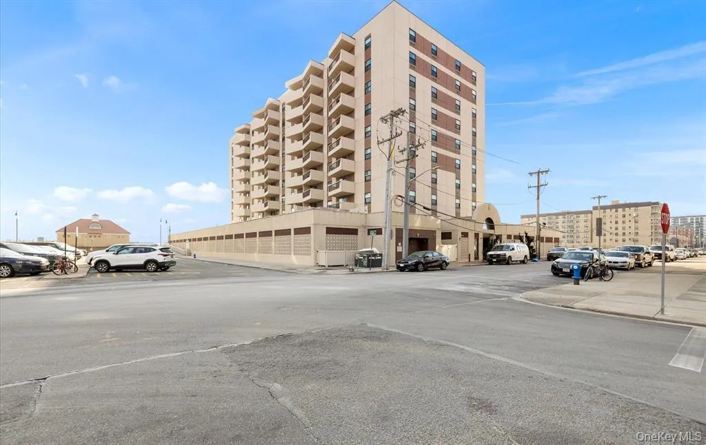 360 Shore Road, Long Beach, NY, 1 Bedroom Bedrooms, 3 Rooms Rooms,1 BathroomBathrooms,Residential Lease,For Rent,Shore,0,993725 360 Shore Road, Long Beach, NY, 1 Bedroom Bedrooms, 3 Rooms Rooms,1 BathroomBathrooms,Residential Lease,For Rent,Shore,0,993725