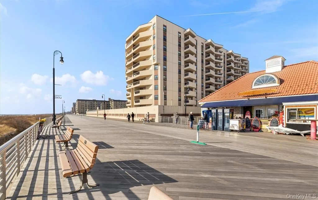 360 Shore Road, Long Beach, NY, 1 Bedroom Bedrooms, 3 Rooms Rooms,1 BathroomBathrooms,Residential Lease,For Rent,Shore,0,993725 360 Shore Road, Long Beach, NY, 1 Bedroom Bedrooms, 3 Rooms Rooms,1 BathroomBathrooms,Residential Lease,For Rent,Shore,0,993725