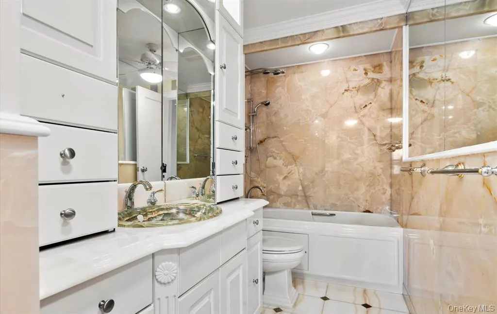 360 Shore Road, Long Beach, NY, 1 Bedroom Bedrooms, 3 Rooms Rooms,1 BathroomBathrooms,Residential Lease,For Rent,Shore,0,993725 360 Shore Road, Long Beach, NY, 1 Bedroom Bedrooms, 3 Rooms Rooms,1 BathroomBathrooms,Residential Lease,For Rent,Shore,0,993725