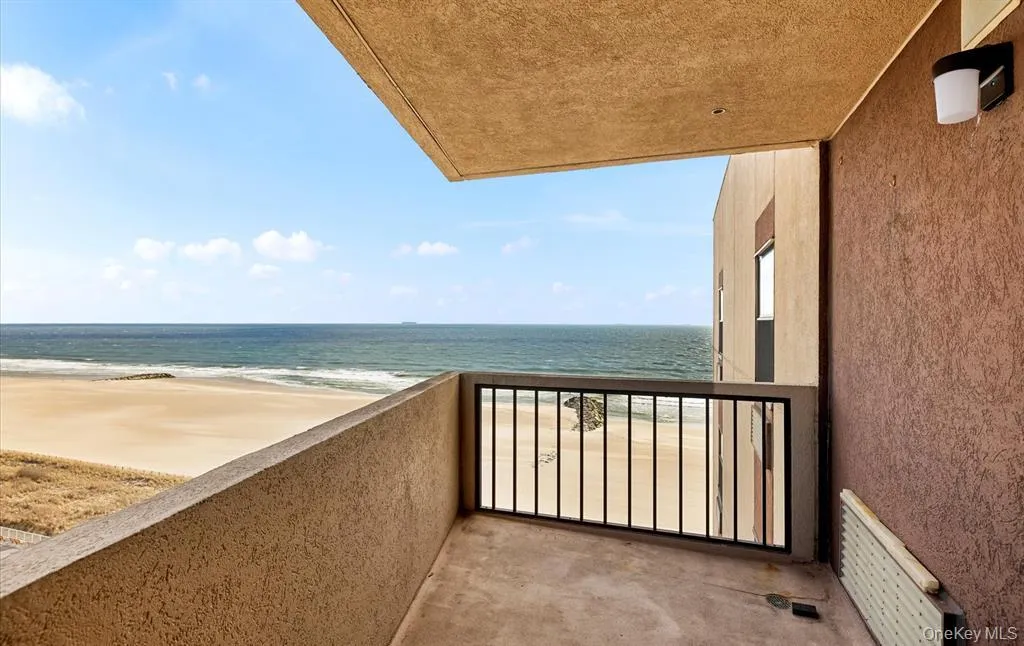 360 Shore Road, Long Beach, NY, 1 Bedroom Bedrooms, 3 Rooms Rooms,1 BathroomBathrooms,Residential Lease,For Rent,Shore,0,993725 360 Shore Road, Long Beach, NY, 1 Bedroom Bedrooms, 3 Rooms Rooms,1 BathroomBathrooms,Residential Lease,For Rent,Shore,0,993725
