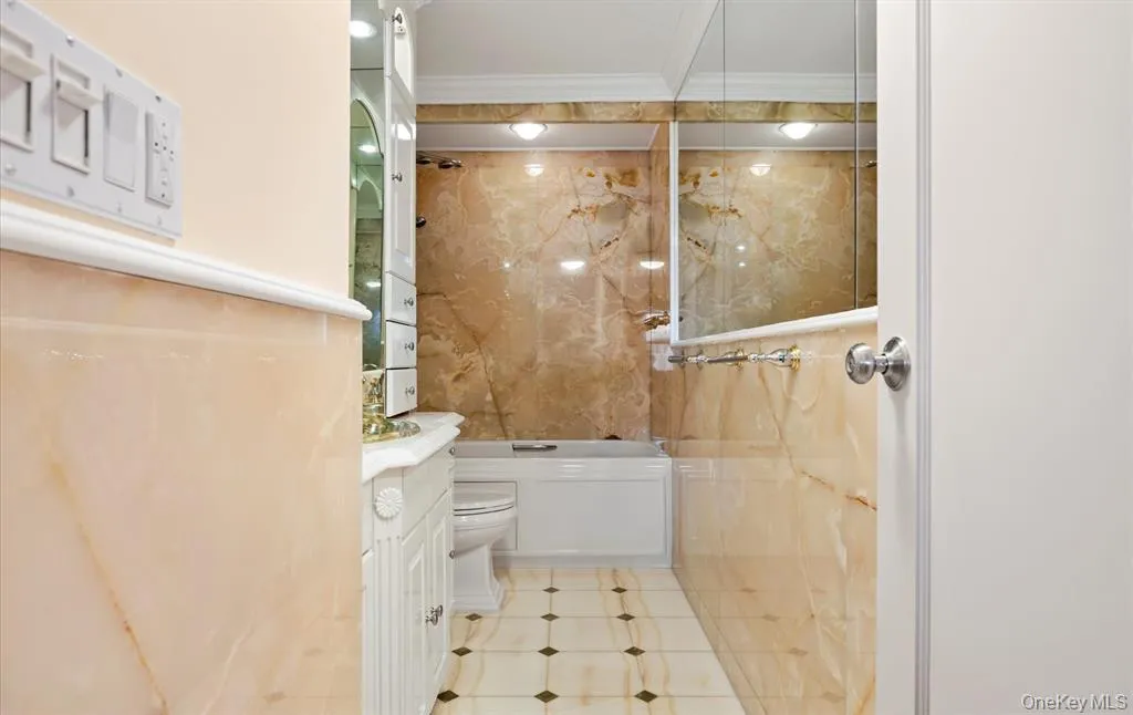 360 Shore Road, Long Beach, NY, 1 Bedroom Bedrooms, 3 Rooms Rooms,1 BathroomBathrooms,Residential Lease,For Rent,Shore,0,993725 360 Shore Road, Long Beach, NY, 1 Bedroom Bedrooms, 3 Rooms Rooms,1 BathroomBathrooms,Residential Lease,For Rent,Shore,0,993725