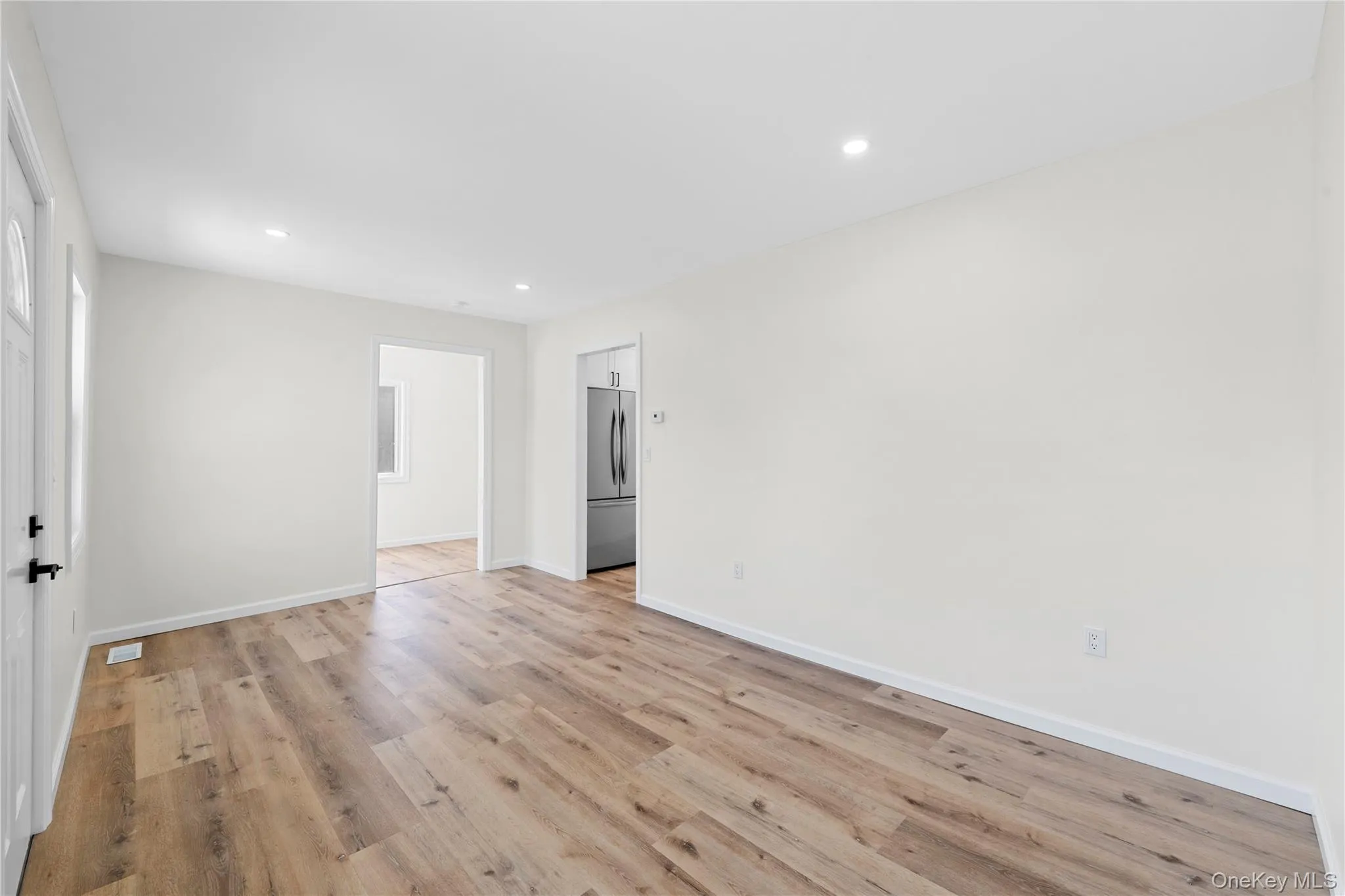 12 Hackensack Road, Brookhaven, NY, 3 Bedrooms Bedrooms, 5 Rooms Rooms,1 BathroomBathrooms,Residential Lease,For Rent,Hackensack,0,993735 12 Hackensack Road, Brookhaven, NY, 3 Bedrooms Bedrooms, 5 Rooms Rooms,1 BathroomBathrooms,Residential Lease,For Rent,Hackensack,0,993735