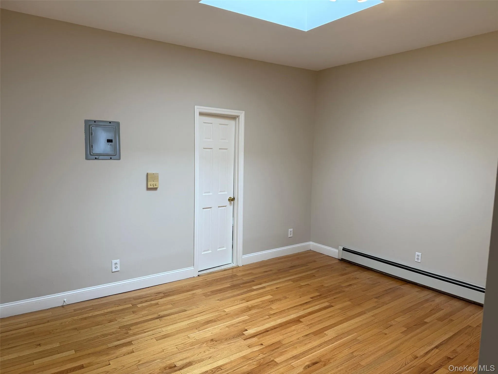 36-09 Ditmars Boulevard, New York, NY, 1 Bedroom Bedrooms, 3 Rooms Rooms,1 BathroomBathrooms,Residential Lease,For Rent,Ditmars,0,993741 36-09 Ditmars Boulevard, New York, NY, 1 Bedroom Bedrooms, 3 Rooms Rooms,1 BathroomBathrooms,Residential Lease,For Rent,Ditmars,0,993741