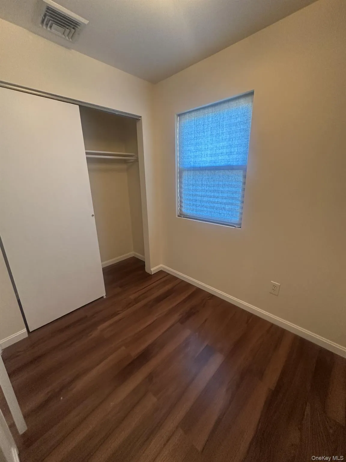1 Hamlet Road, Hempstead, NY, 4 Bedrooms Bedrooms, 8 Rooms Rooms,2 BathroomsBathrooms,Residential Lease,For Rent,Hamlet,0,993763 1 Hamlet Road, Hempstead, NY, 4 Bedrooms Bedrooms, 8 Rooms Rooms,2 BathroomsBathrooms,Residential Lease,For Rent,Hamlet,0,993763
