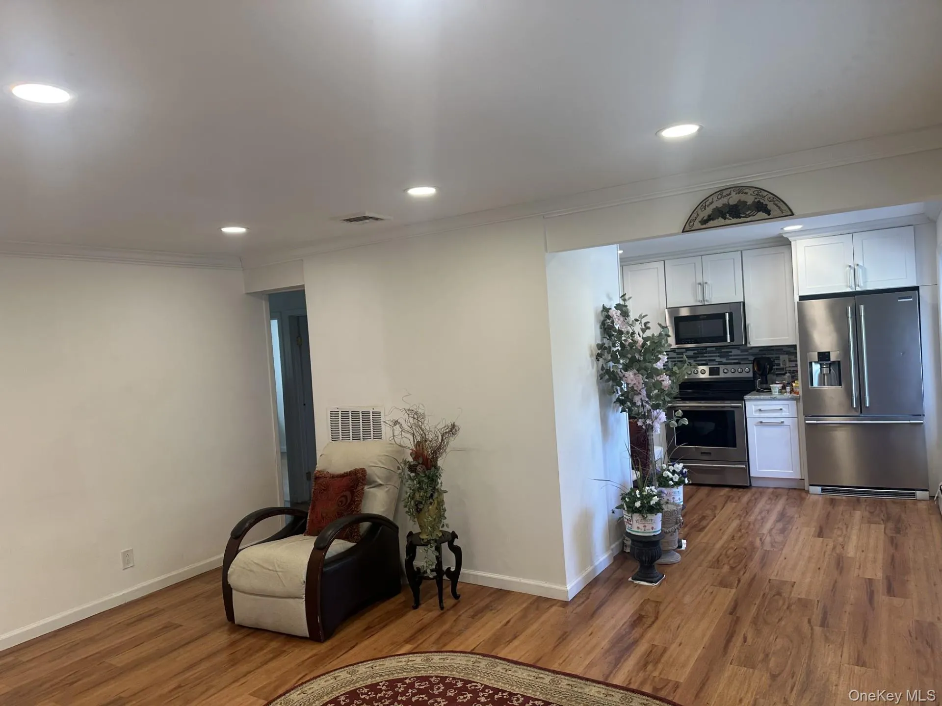 1 Hamlet Road, Hempstead, NY, 4 Bedrooms Bedrooms, 8 Rooms Rooms,2 BathroomsBathrooms,Residential Lease,For Rent,Hamlet,0,993763 1 Hamlet Road, Hempstead, NY, 4 Bedrooms Bedrooms, 8 Rooms Rooms,2 BathroomsBathrooms,Residential Lease,For Rent,Hamlet,0,993763