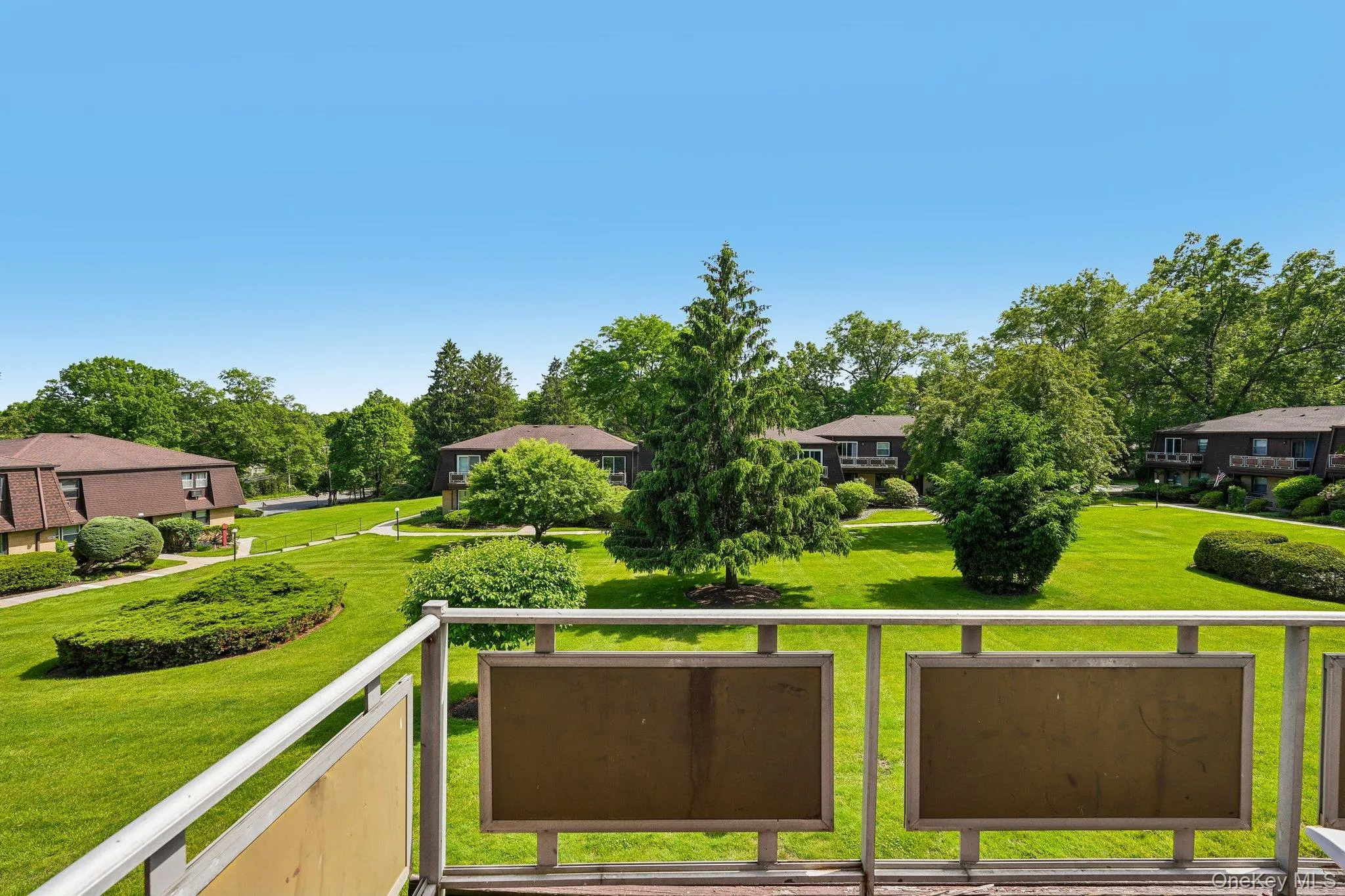 2 Germonds Village, Clarkstown, NY, 1 Bedroom Bedrooms, 4 Rooms Rooms,1 BathroomBathrooms,Residential,For Rent,Germonds,0,993766 2 Germonds Village, Clarkstown, NY, 1 Bedroom Bedrooms, 4 Rooms Rooms,1 BathroomBathrooms,Residential,For Rent,Germonds,0,993766