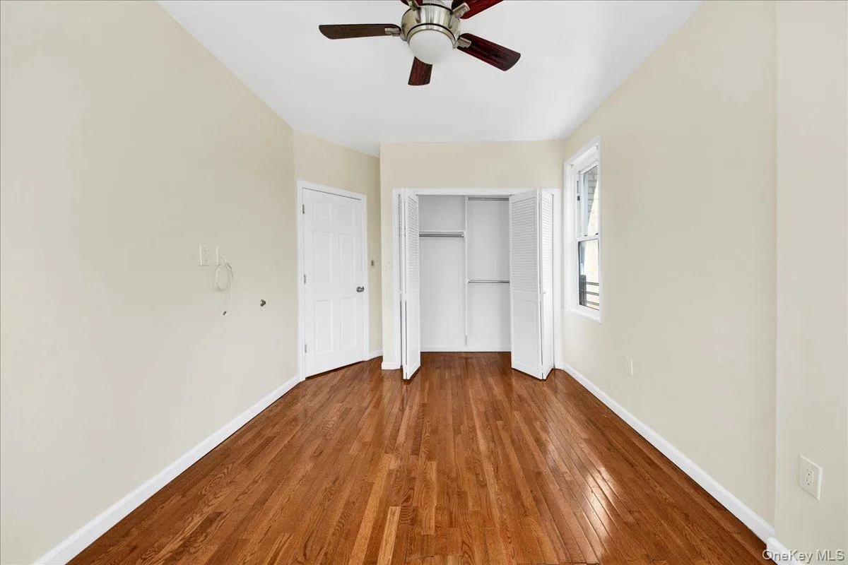 1129 -2nd Fl front apt #3 221st, New York, NY, 1 Bedroom Bedrooms, 4 Rooms Rooms,1 BathroomBathrooms,Residential Lease,For Rent,221st,0,993774 1129 -2nd Fl front apt #3 221st, New York, NY, 1 Bedroom Bedrooms, 4 Rooms Rooms,1 BathroomBathrooms,Residential Lease,For Rent,221st,0,993774