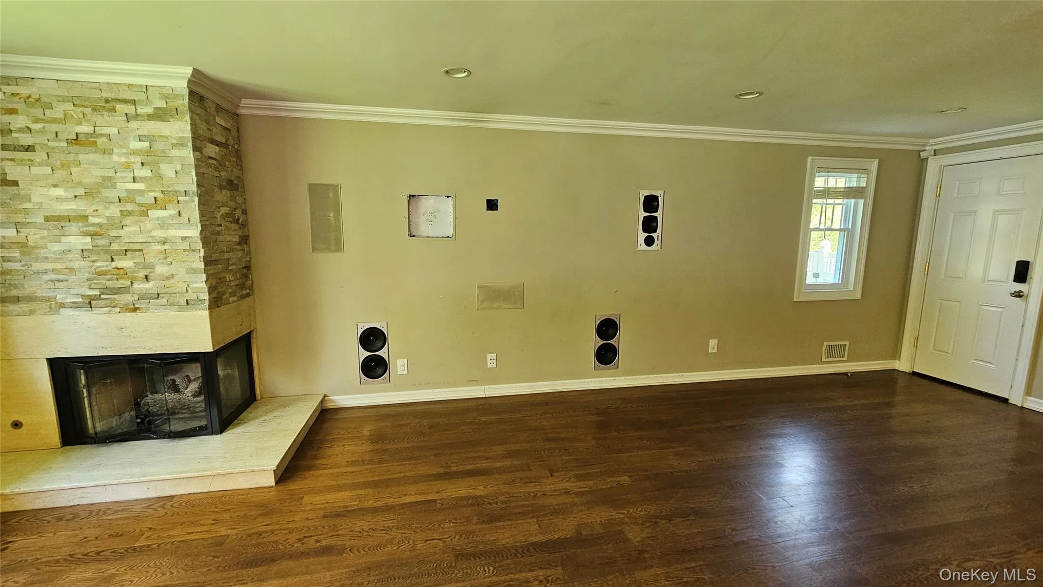 72 Schriever Lane, Clarkstown, NY, 4 Bedrooms Bedrooms, 8 Rooms Rooms,2 BathroomsBathrooms,Residential Lease,For Rent,Schriever,0,993782 72 Schriever Lane, Clarkstown, NY, 4 Bedrooms Bedrooms, 8 Rooms Rooms,2 BathroomsBathrooms,Residential Lease,For Rent,Schriever,0,993782