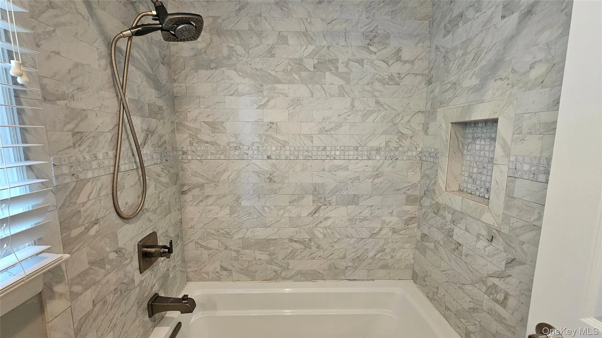 72 Schriever Lane, Clarkstown, NY, 4 Bedrooms Bedrooms, 8 Rooms Rooms,2 BathroomsBathrooms,Residential Lease,For Rent,Schriever,0,993782 72 Schriever Lane, Clarkstown, NY, 4 Bedrooms Bedrooms, 8 Rooms Rooms,2 BathroomsBathrooms,Residential Lease,For Rent,Schriever,0,993782