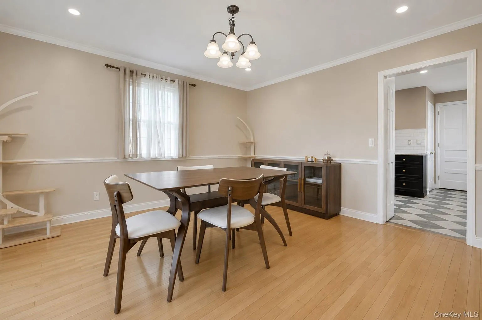 462 Rich Avenue, Mount Vernon, NY, 3 Bedrooms Bedrooms, 6 Rooms Rooms,2 BathroomsBathrooms,Residential,For Rent,Rich,0,993785 462 Rich Avenue, Mount Vernon, NY, 3 Bedrooms Bedrooms, 6 Rooms Rooms,2 BathroomsBathrooms,Residential,For Rent,Rich,0,993785