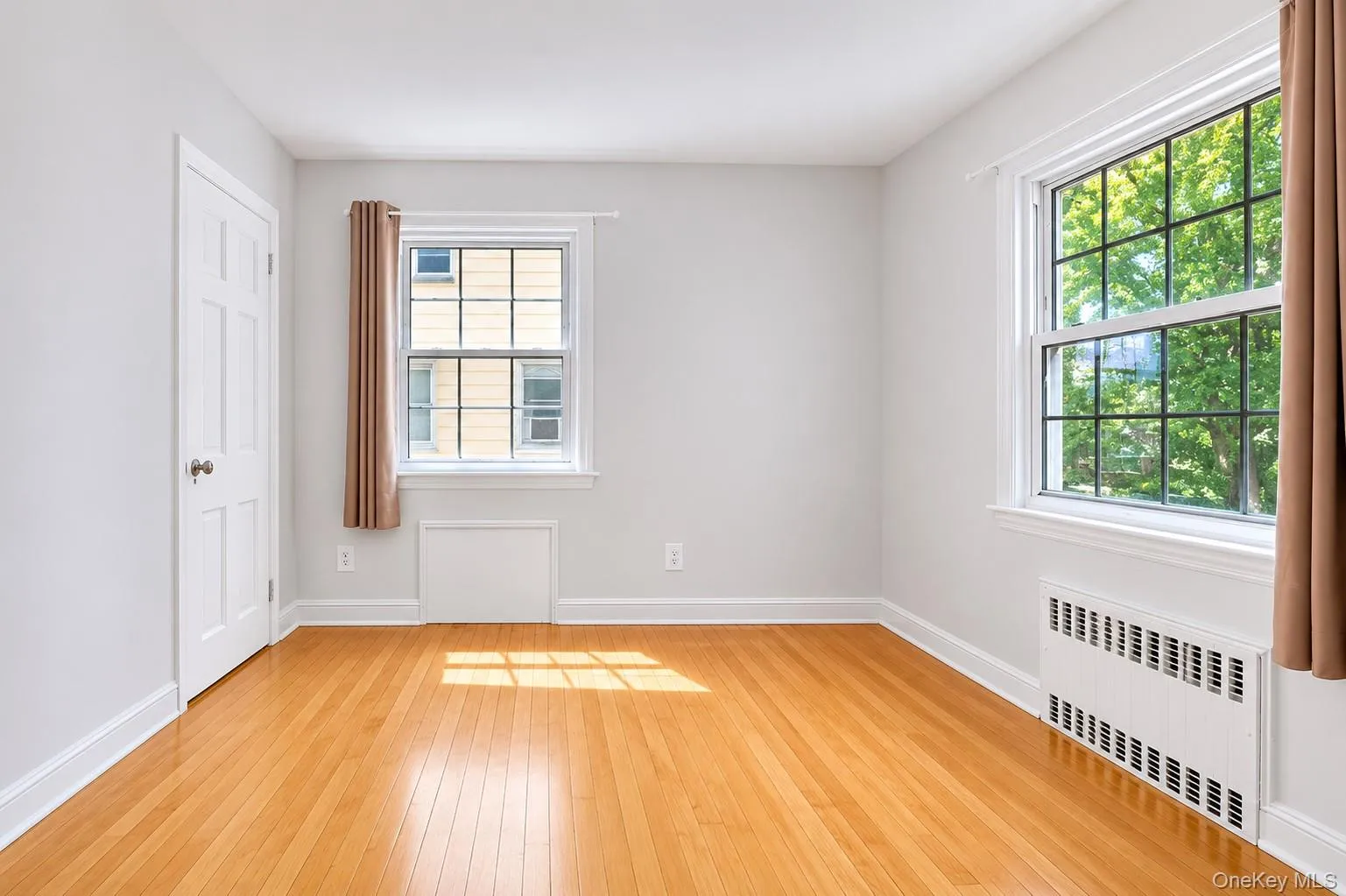 462 Rich Avenue, Mount Vernon, NY, 3 Bedrooms Bedrooms, 6 Rooms Rooms,2 BathroomsBathrooms,Residential,For Rent,Rich,0,993785 462 Rich Avenue, Mount Vernon, NY, 3 Bedrooms Bedrooms, 6 Rooms Rooms,2 BathroomsBathrooms,Residential,For Rent,Rich,0,993785