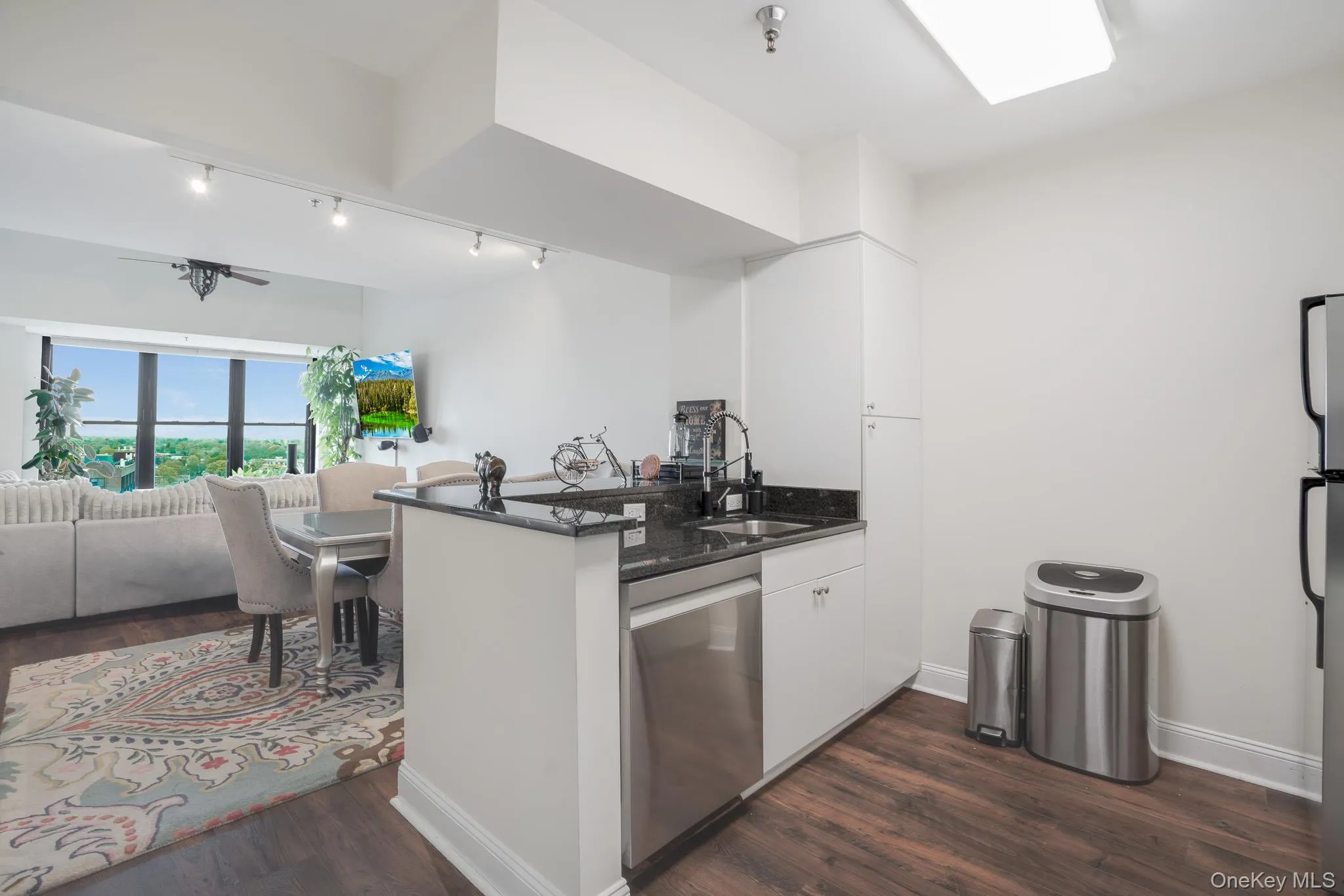 100 New Roc City Plaza, New Rochelle, NY, 1 Bedroom Bedrooms, 2 Rooms Rooms,1 BathroomBathrooms,Residential Lease,For Rent,New Roc City,0,993805 100 New Roc City Plaza, New Rochelle, NY, 1 Bedroom Bedrooms, 2 Rooms Rooms,1 BathroomBathrooms,Residential Lease,For Rent,New Roc City,0,993805