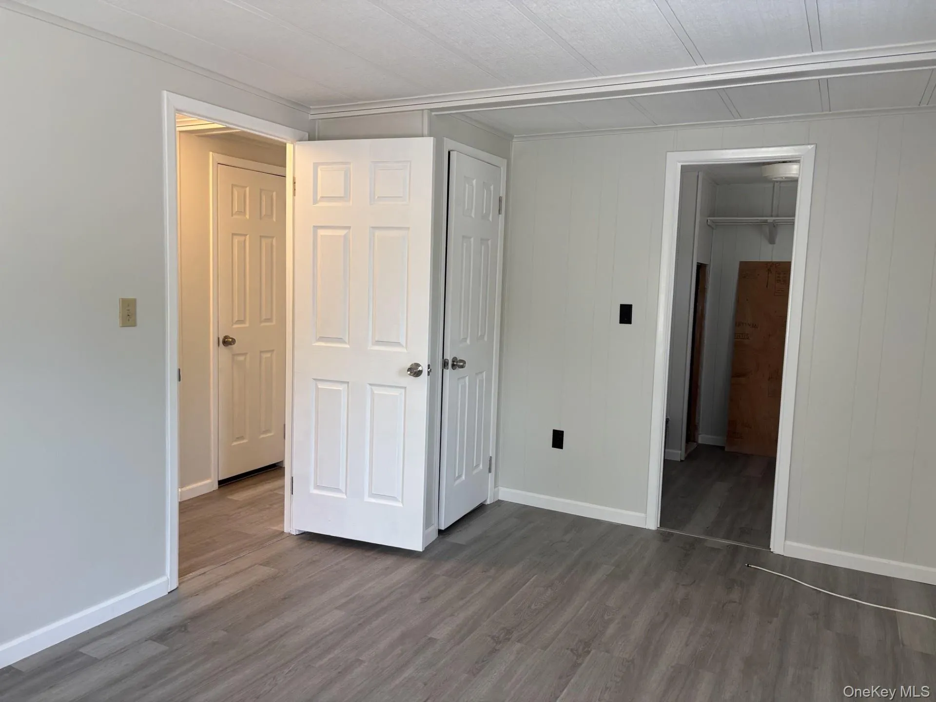 101 West Lane, Riverhead, NY, 2 Bedrooms Bedrooms, 8 Rooms Rooms,2 BathroomsBathrooms,Residential,For Rent,West,0,993806 101 West Lane, Riverhead, NY, 2 Bedrooms Bedrooms, 8 Rooms Rooms,2 BathroomsBathrooms,Residential,For Rent,West,0,993806