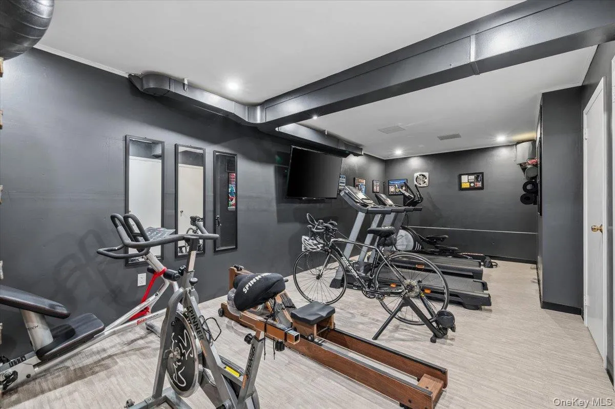 55 Rolling Hill Lane, Oyster Bay, NY, 4 Bedrooms Bedrooms, 10 Rooms Rooms,2 BathroomsBathrooms,Residential,For Rent,Rolling Hill,0,993811 55 Rolling Hill Lane, Oyster Bay, NY, 4 Bedrooms Bedrooms, 10 Rooms Rooms,2 BathroomsBathrooms,Residential,For Rent,Rolling Hill,0,993811