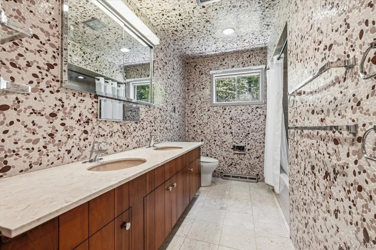 55 Rolling Hill Lane, Oyster Bay, NY, 4 Bedrooms Bedrooms, 10 Rooms Rooms,2 BathroomsBathrooms,Residential,For Rent,Rolling Hill,0,993811 55 Rolling Hill Lane, Oyster Bay, NY, 4 Bedrooms Bedrooms, 10 Rooms Rooms,2 BathroomsBathrooms,Residential,For Rent,Rolling Hill,0,993811