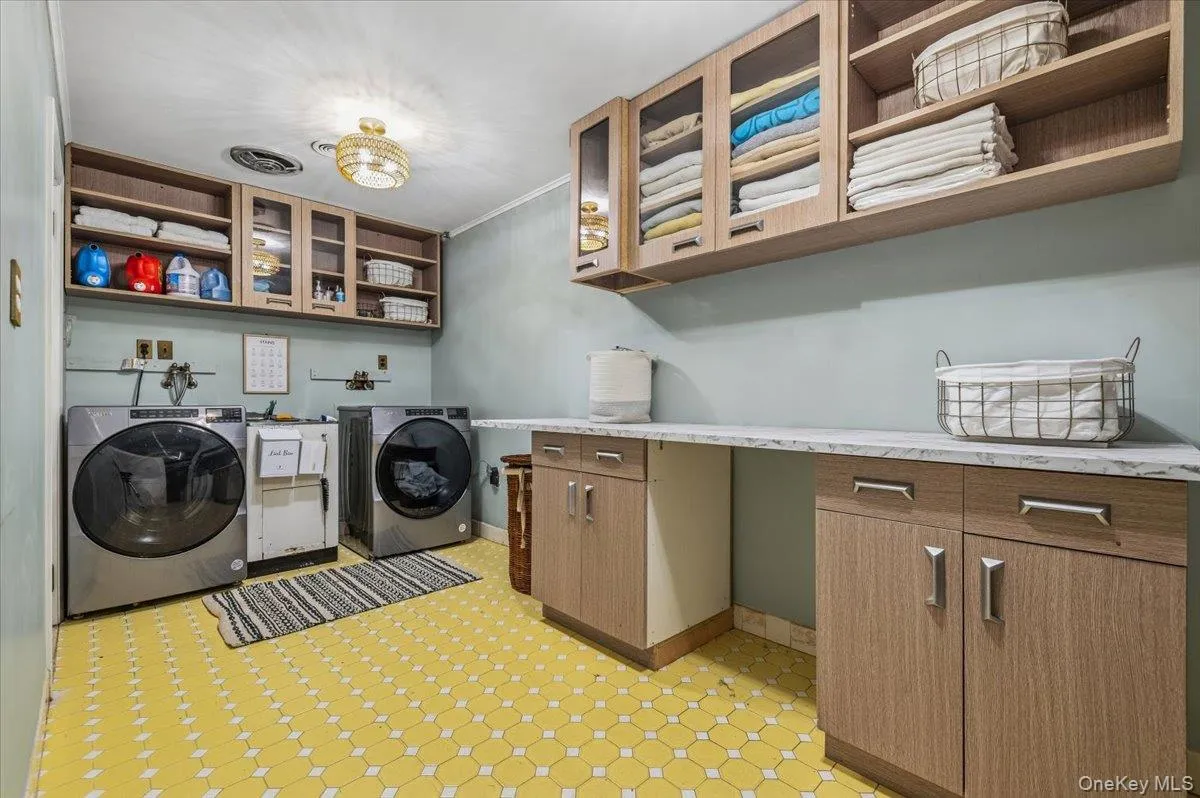 55 Rolling Hill Lane, Oyster Bay, NY, 4 Bedrooms Bedrooms, 10 Rooms Rooms,2 BathroomsBathrooms,Residential,For Rent,Rolling Hill,0,993811 55 Rolling Hill Lane, Oyster Bay, NY, 4 Bedrooms Bedrooms, 10 Rooms Rooms,2 BathroomsBathrooms,Residential,For Rent,Rolling Hill,0,993811