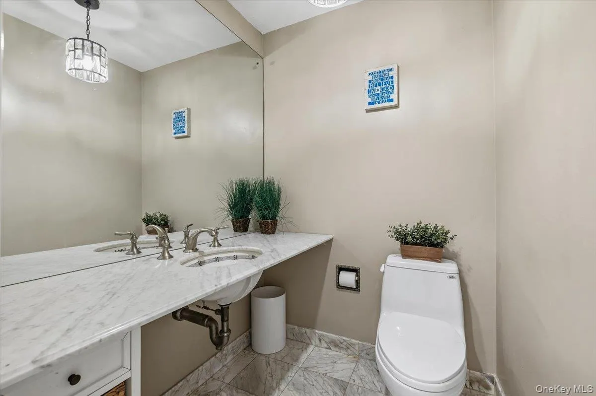 55 Rolling Hill Lane, Oyster Bay, NY, 4 Bedrooms Bedrooms, 10 Rooms Rooms,2 BathroomsBathrooms,Residential,For Rent,Rolling Hill,0,993811 55 Rolling Hill Lane, Oyster Bay, NY, 4 Bedrooms Bedrooms, 10 Rooms Rooms,2 BathroomsBathrooms,Residential,For Rent,Rolling Hill,0,993811