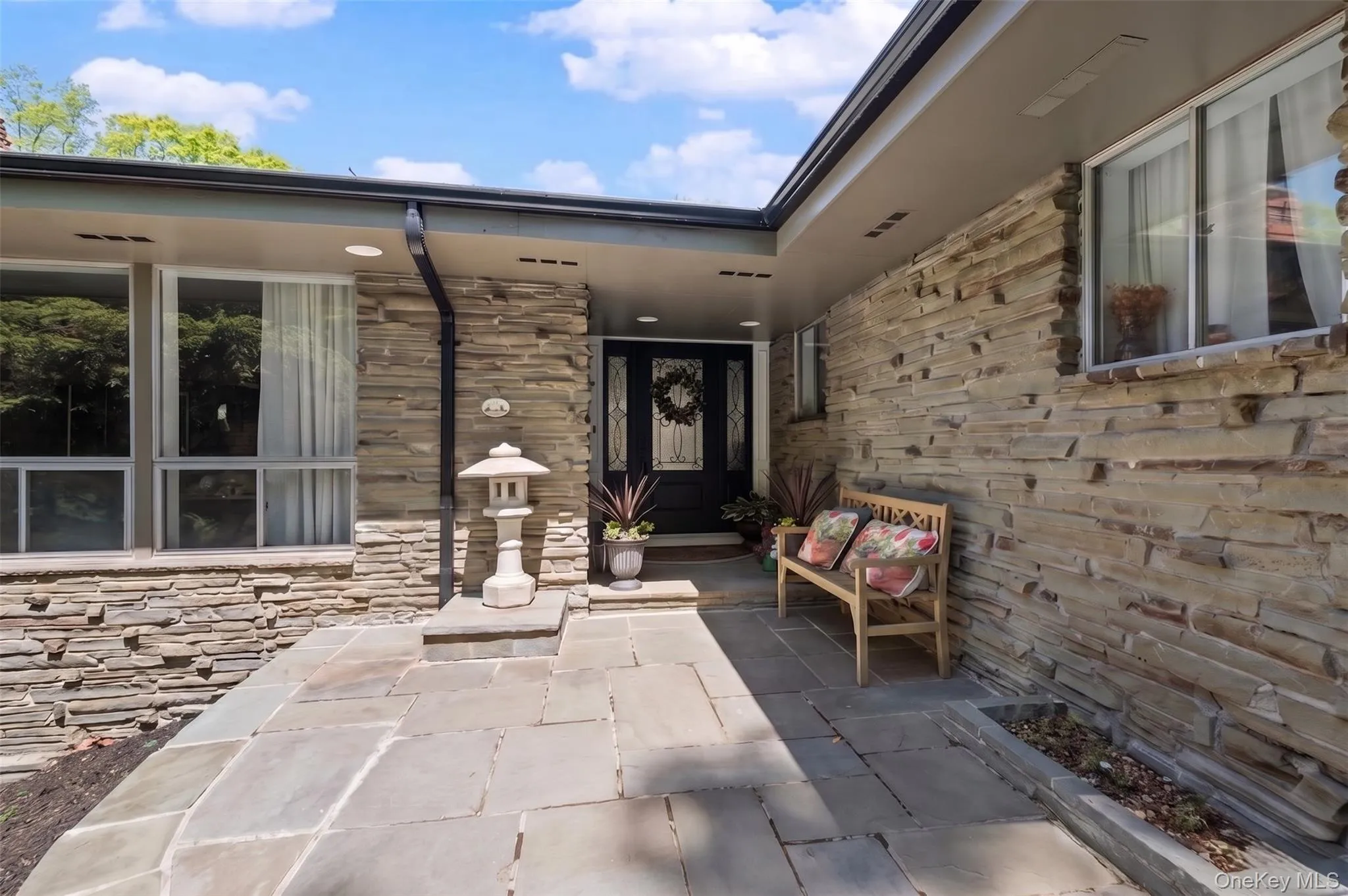 55 Rolling Hill Lane, Oyster Bay, NY, 4 Bedrooms Bedrooms, 10 Rooms Rooms,2 BathroomsBathrooms,Residential,For Rent,Rolling Hill,0,993811 55 Rolling Hill Lane, Oyster Bay, NY, 4 Bedrooms Bedrooms, 10 Rooms Rooms,2 BathroomsBathrooms,Residential,For Rent,Rolling Hill,0,993811
