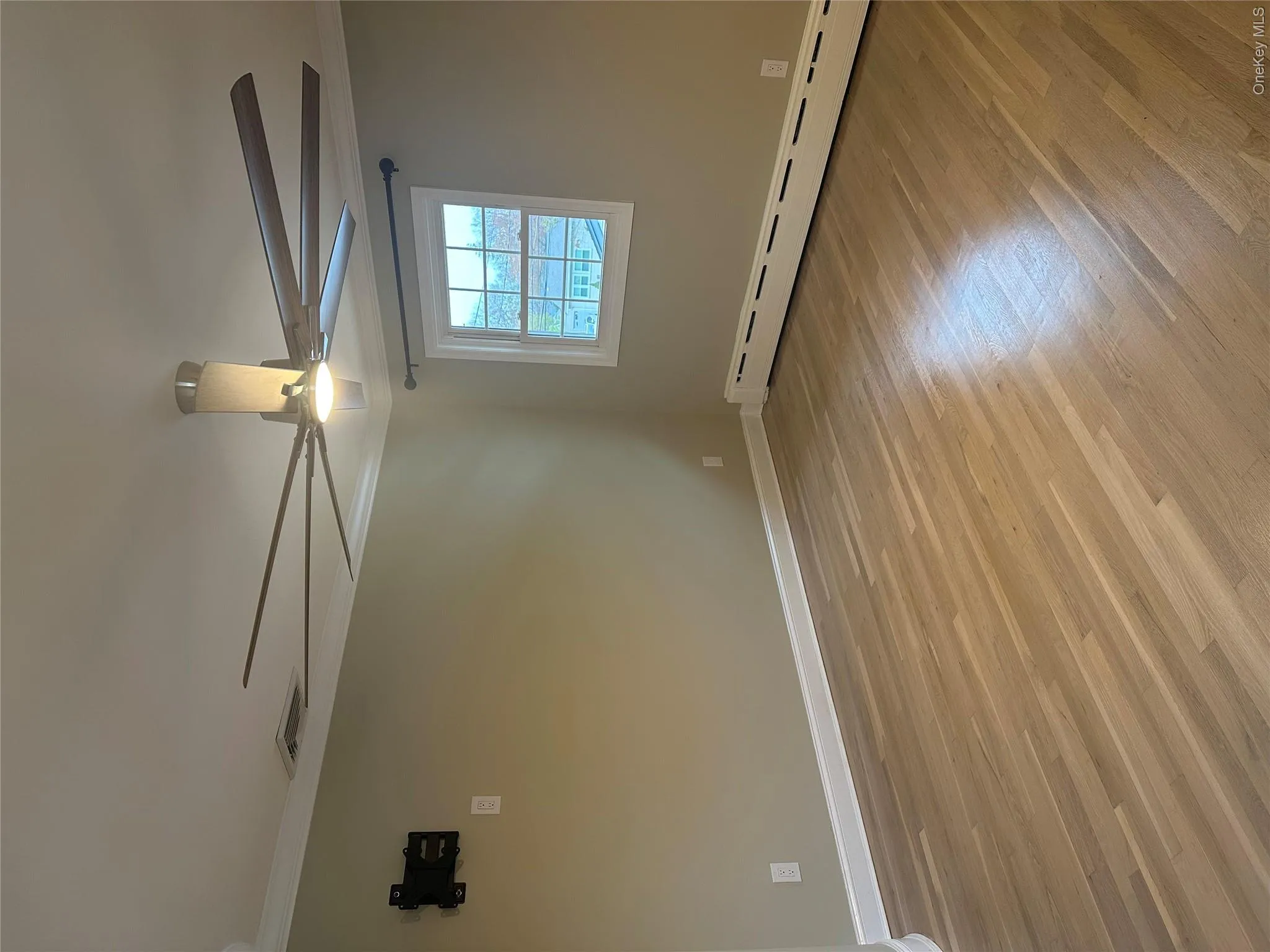 59 Dover Street, Babylon, NY, 3 Bedrooms Bedrooms, 5 Rooms Rooms,1 BathroomBathrooms,Residential Lease,For Rent,Dover,0,993818 59 Dover Street, Babylon, NY, 3 Bedrooms Bedrooms, 5 Rooms Rooms,1 BathroomBathrooms,Residential Lease,For Rent,Dover,0,993818