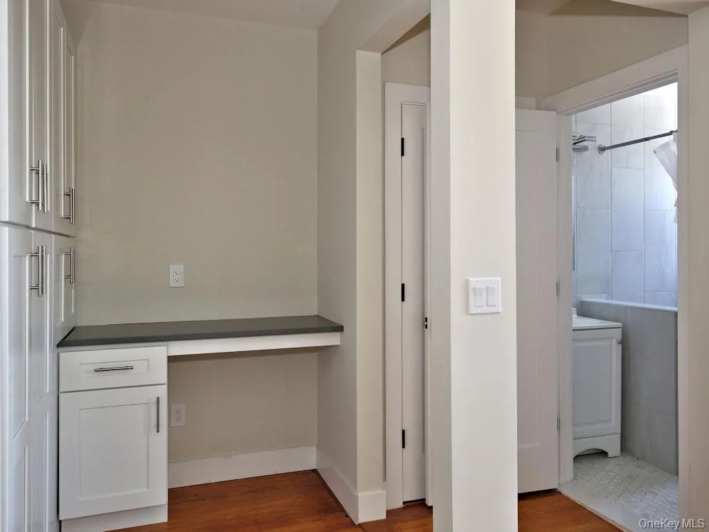130 Centre Avenue, New Rochelle, NY, 2 Rooms Rooms,1 BathroomBathrooms,Residential Lease,For Rent,Centre,0,993822 130 Centre Avenue, New Rochelle, NY, 2 Rooms Rooms,1 BathroomBathrooms,Residential Lease,For Rent,Centre,0,993822