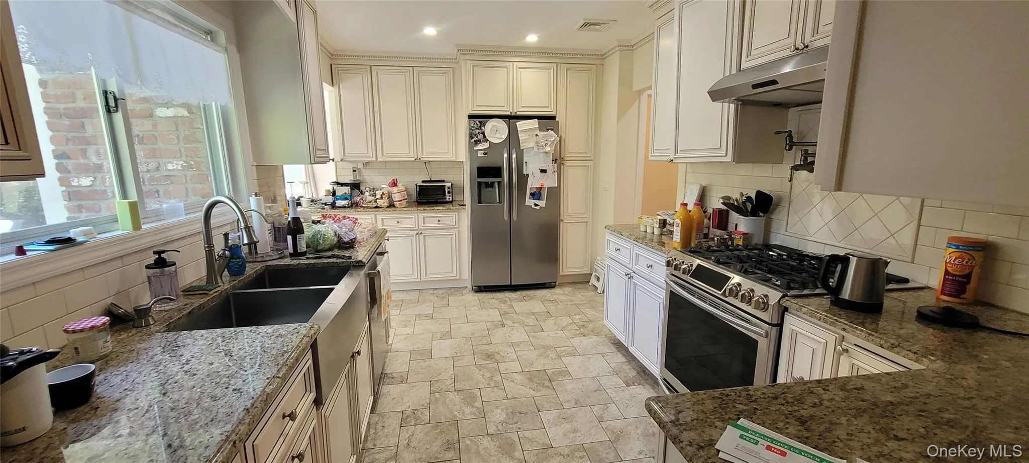15 Somerset Drive, North Hempstead, NY, 4 Bedrooms Bedrooms, 11 Rooms Rooms,3 BathroomsBathrooms,Residential Lease,For Rent,Somerset,0,993831 15 Somerset Drive, North Hempstead, NY, 4 Bedrooms Bedrooms, 11 Rooms Rooms,3 BathroomsBathrooms,Residential Lease,For Rent,Somerset,0,993831