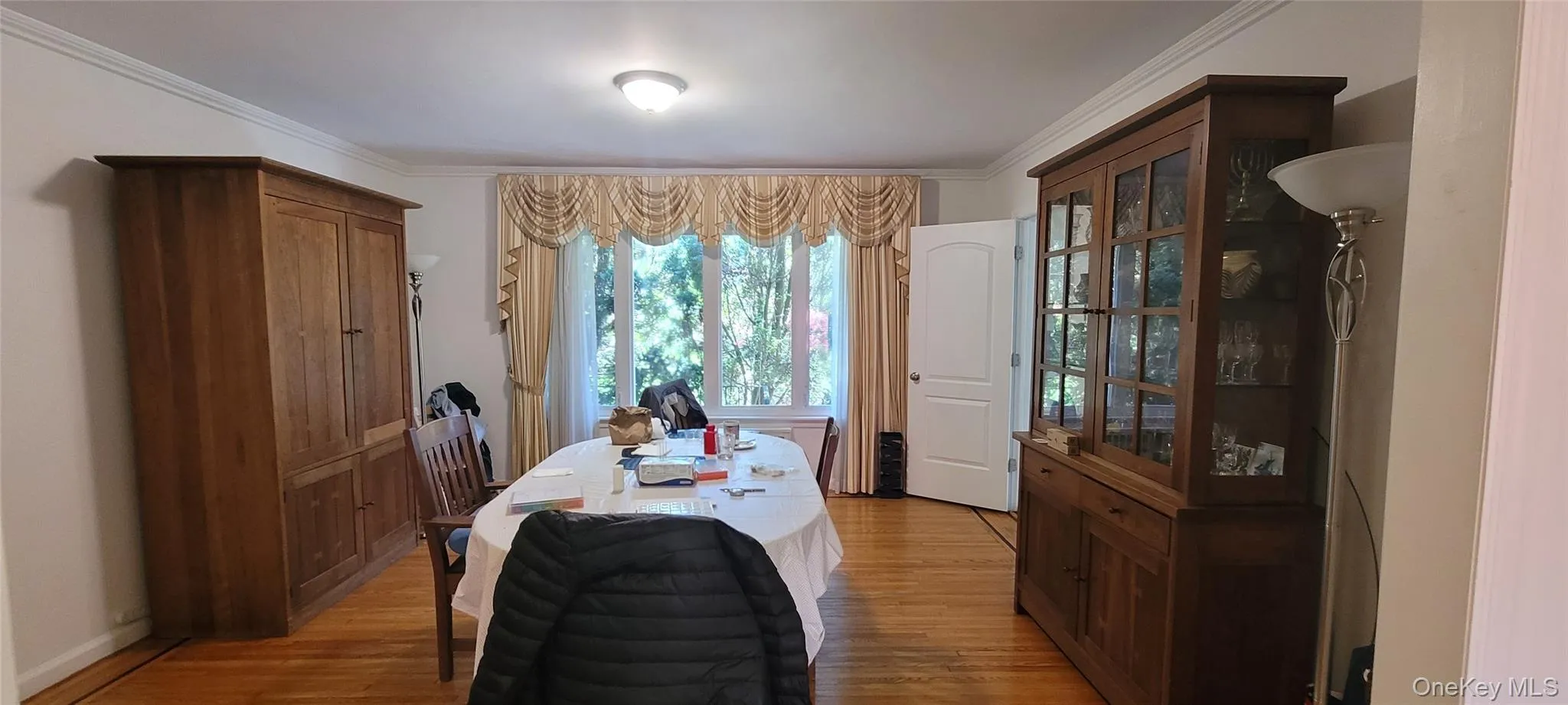 15 Somerset Drive, North Hempstead, NY, 4 Bedrooms Bedrooms, 11 Rooms Rooms,3 BathroomsBathrooms,Residential Lease,For Rent,Somerset,0,993831 15 Somerset Drive, North Hempstead, NY, 4 Bedrooms Bedrooms, 11 Rooms Rooms,3 BathroomsBathrooms,Residential Lease,For Rent,Somerset,0,993831