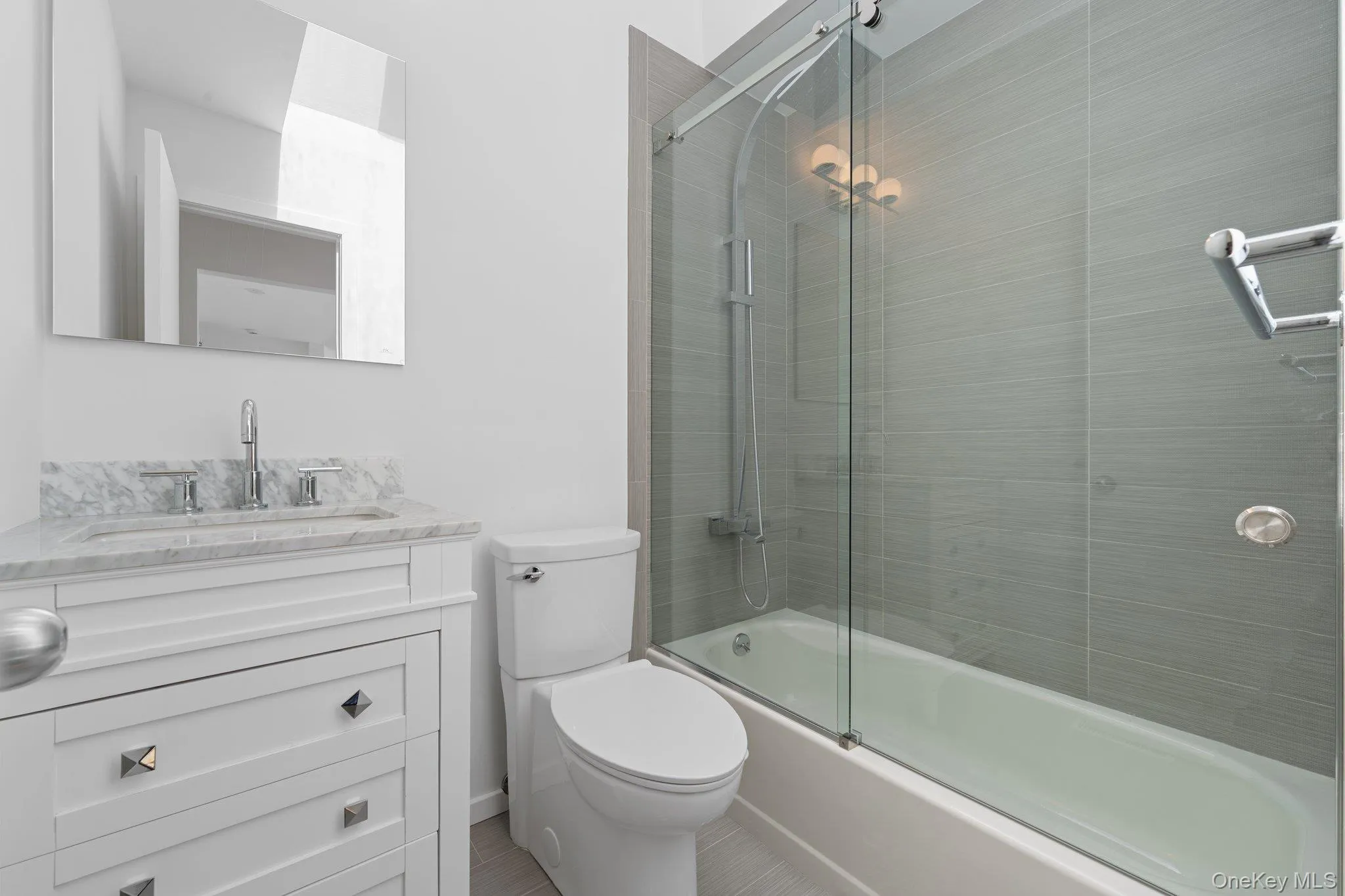 35 Ely Brook Road, East Hampton, NY, 5 Bedrooms Bedrooms, 9 Rooms Rooms,4 BathroomsBathrooms,Residential Lease,For Rent,Ely Brook,0,993841 35 Ely Brook Road, East Hampton, NY, 5 Bedrooms Bedrooms, 9 Rooms Rooms,4 BathroomsBathrooms,Residential Lease,For Rent,Ely Brook,0,993841
