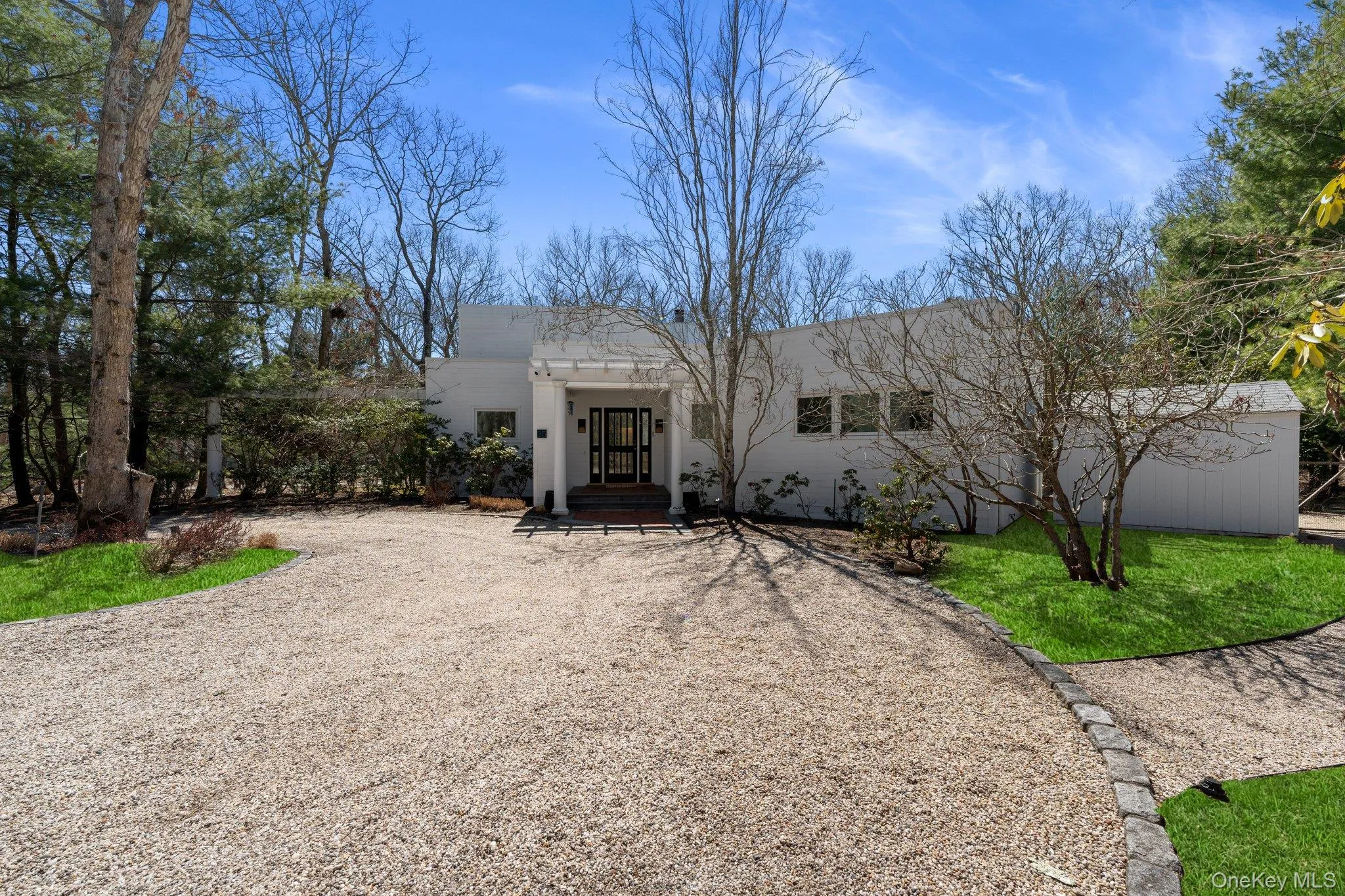 35 Ely Brook Road, East Hampton, NY, 5 Bedrooms Bedrooms, 9 Rooms Rooms,4 BathroomsBathrooms,Residential Lease,For Rent,Ely Brook,0,993841 35 Ely Brook Road, East Hampton, NY, 5 Bedrooms Bedrooms, 9 Rooms Rooms,4 BathroomsBathrooms,Residential Lease,For Rent,Ely Brook,0,993841