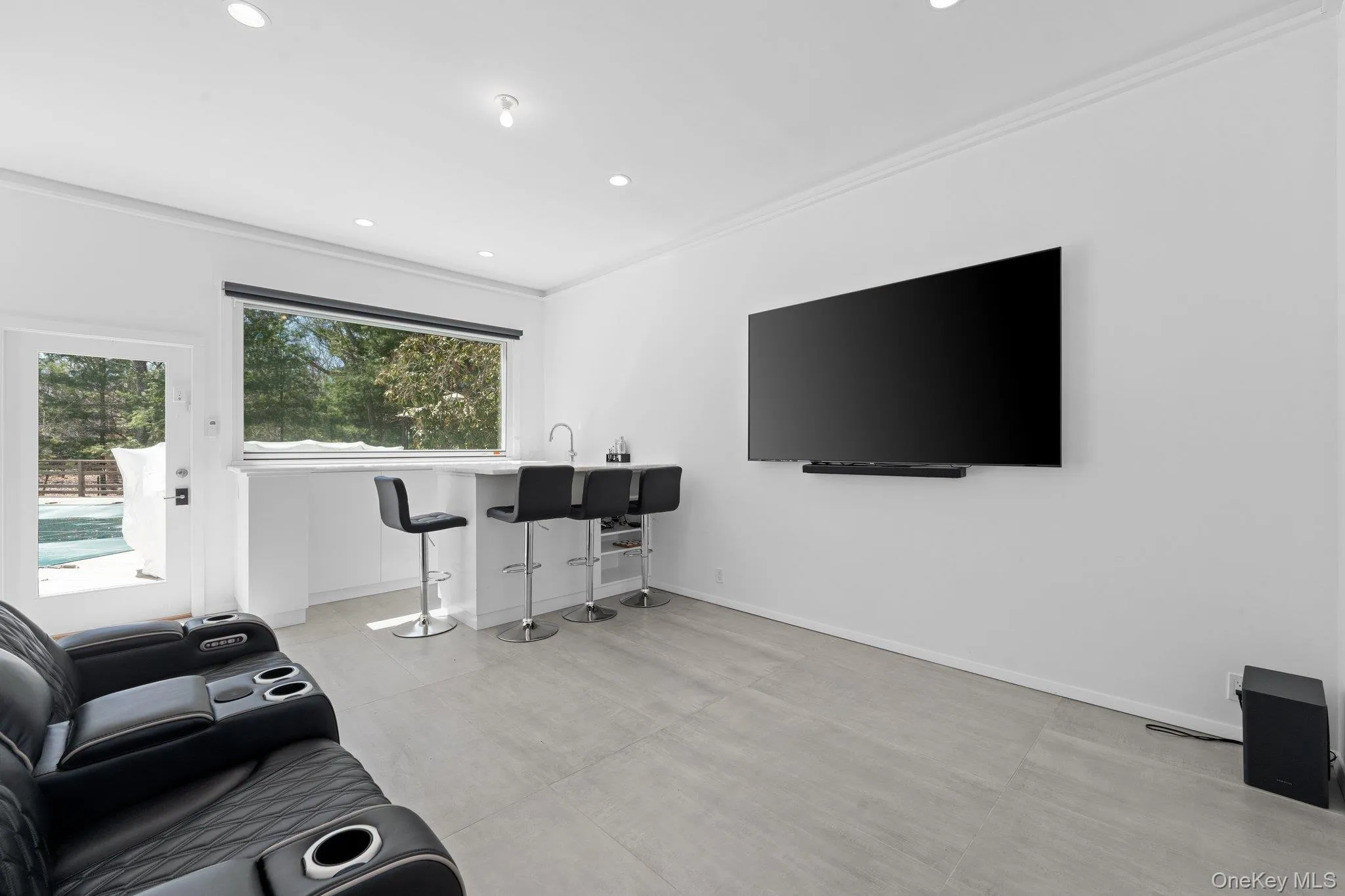 35 Ely Brook Road, East Hampton, NY, 5 Bedrooms Bedrooms, 9 Rooms Rooms,4 BathroomsBathrooms,Residential Lease,For Rent,Ely Brook,0,993841 35 Ely Brook Road, East Hampton, NY, 5 Bedrooms Bedrooms, 9 Rooms Rooms,4 BathroomsBathrooms,Residential Lease,For Rent,Ely Brook,0,993841